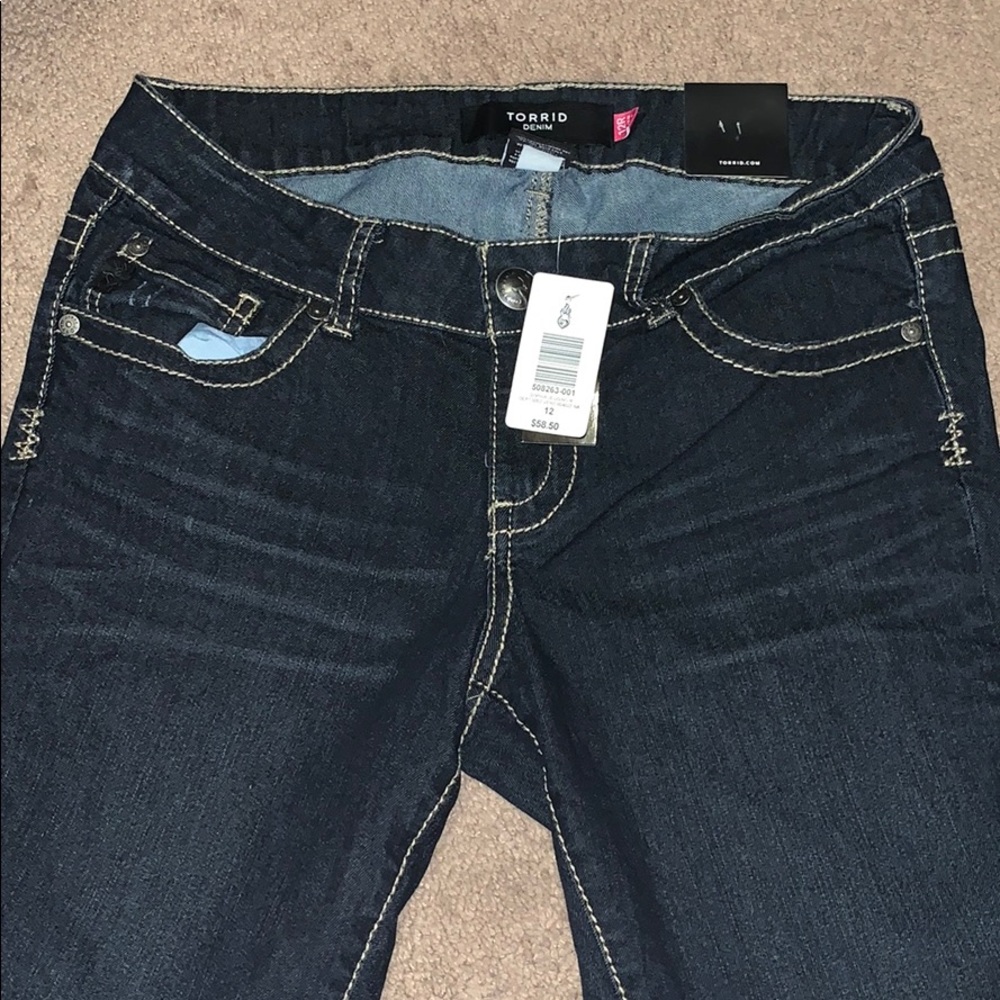 Torrid size 12 skinny jeans